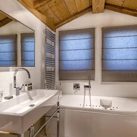 Luxury Private Jacuzzi Sauna Casa vacanze Courchevel